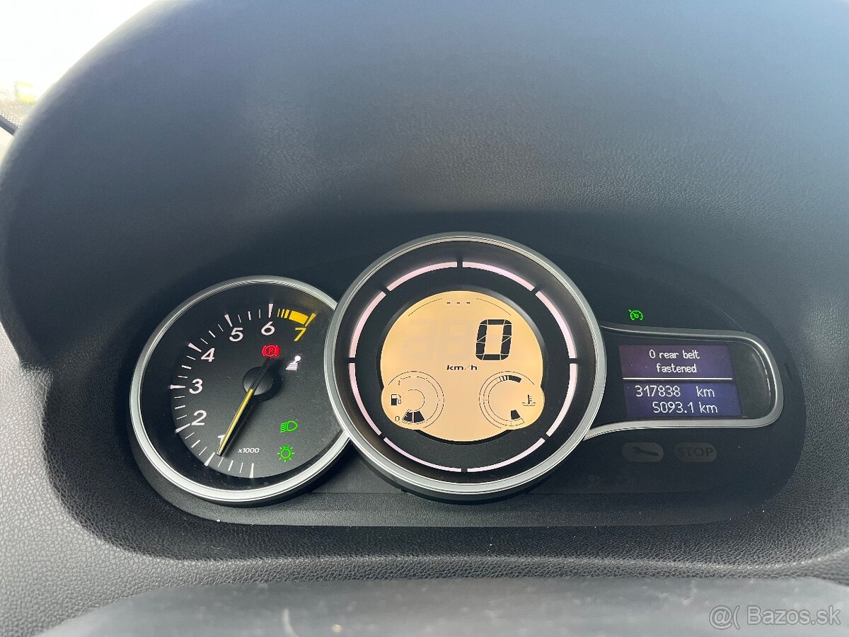 Renault Megane Grandtour 1.6 benzin - 3