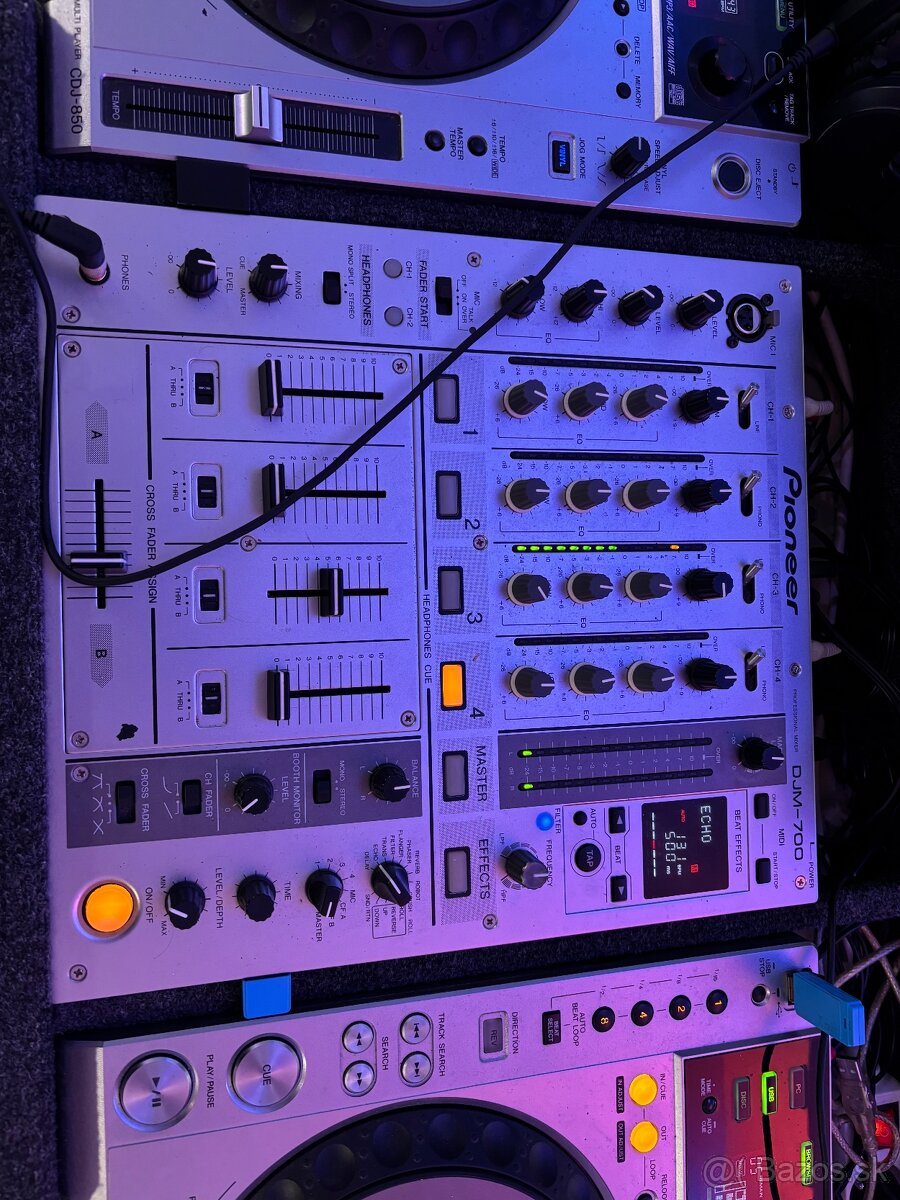 Predám pioneer CDJ 850 2ks dj mix 700 - 3