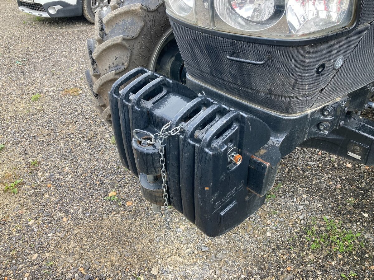 Case IH Farmall 100C HI-LO HD - Kolesový traktor - 3