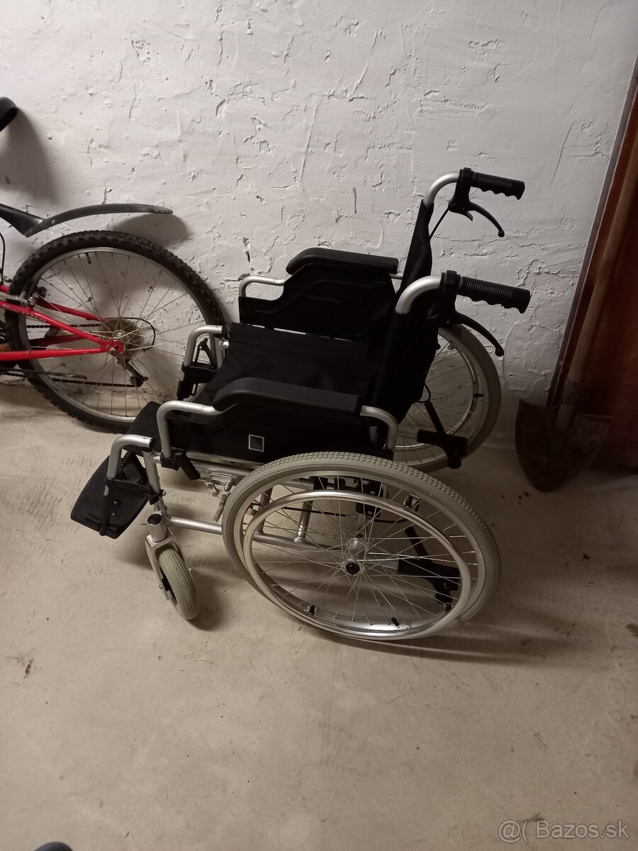 Invalidný vozík. - 3