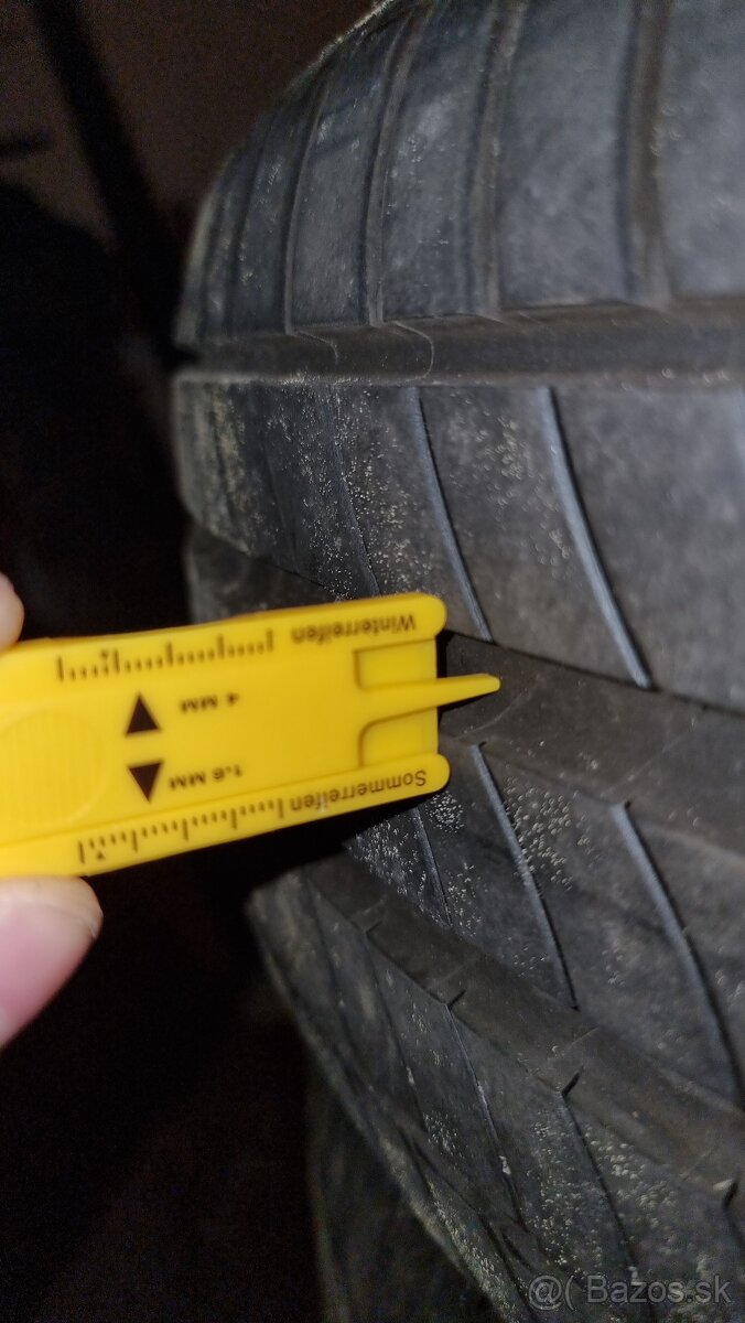 Predam letnu sadu Michelin Primacy 3 215/55/R17 94W - 3