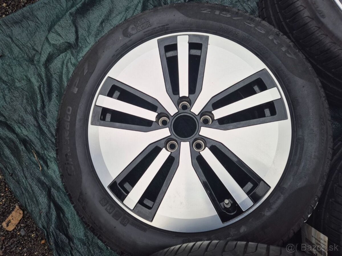 Letní sada Volkswagen E Passat B8 R17 ET40 - 3