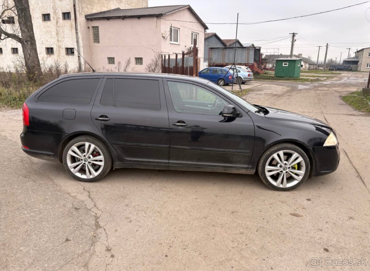 Rozpredám Octaviu 2 RS 2.0TDi - 3