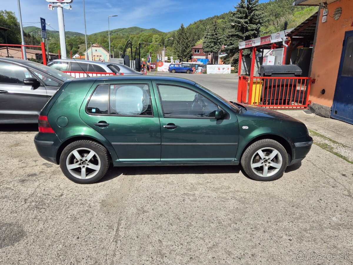 PREDÁM VW Golf 4 - 3