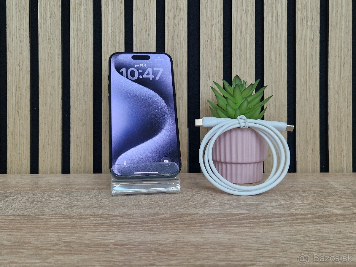iPhone 15 Pro 128GB Modrý Titán - 3