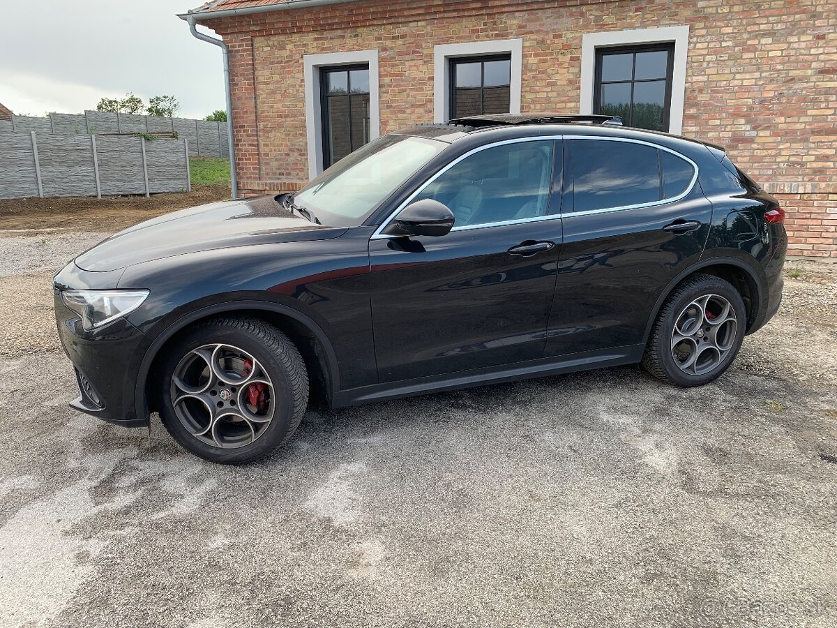 ALFA ROMEO STELVIO 2.2 JTD Q4 (4×4) - 3