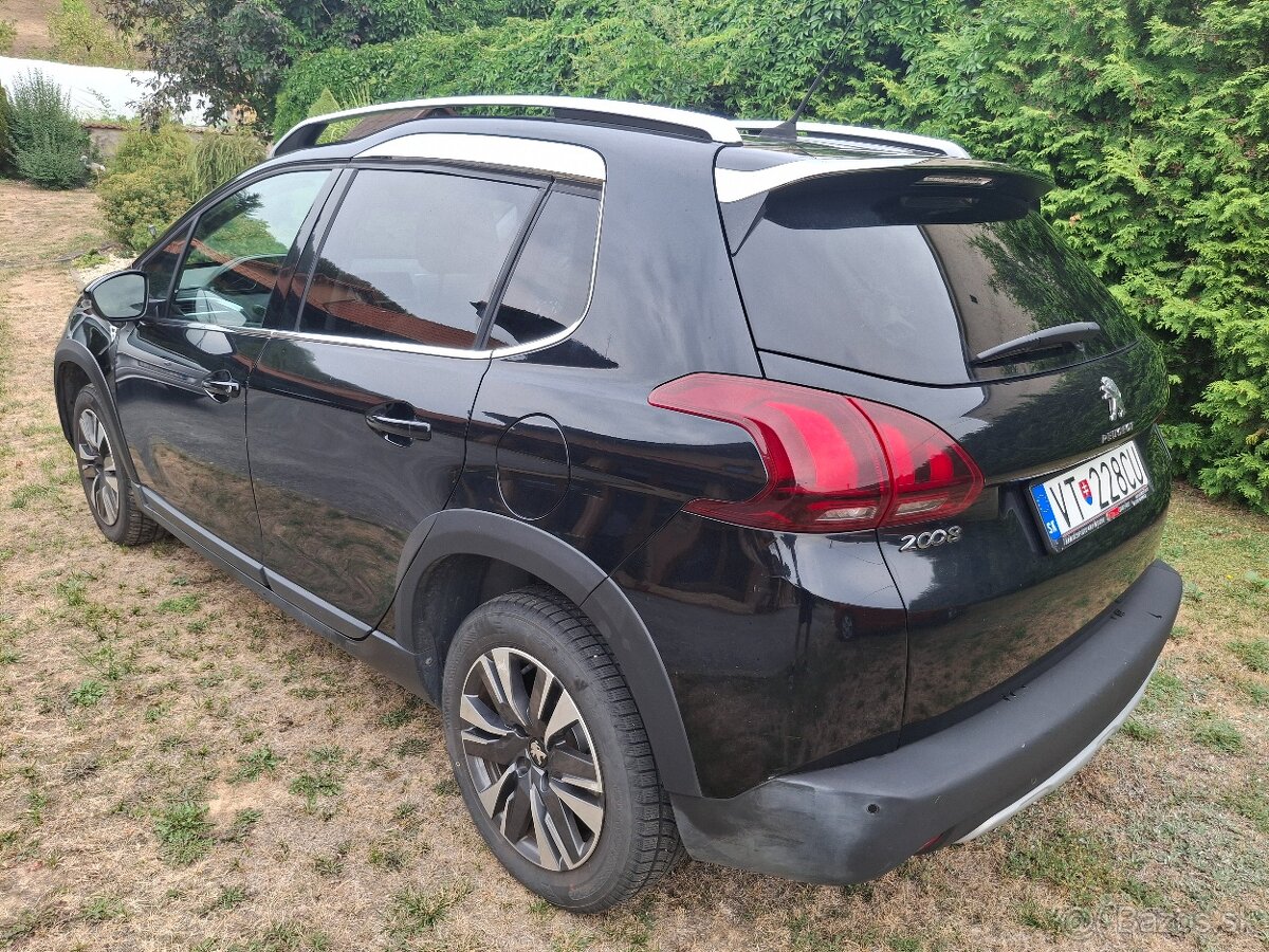 Peugeot 2008 1.6 hdi - 3