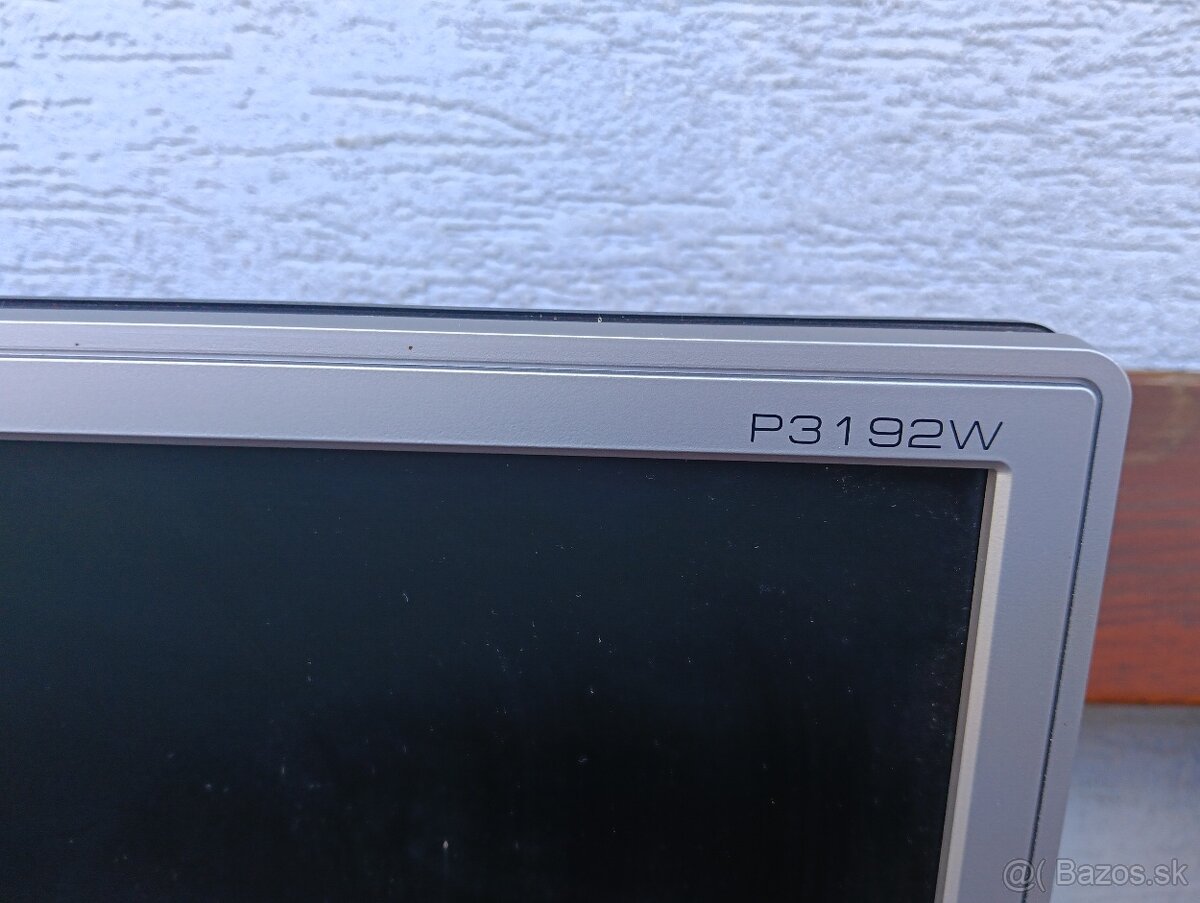 PRESTIGIO P3192W - 3