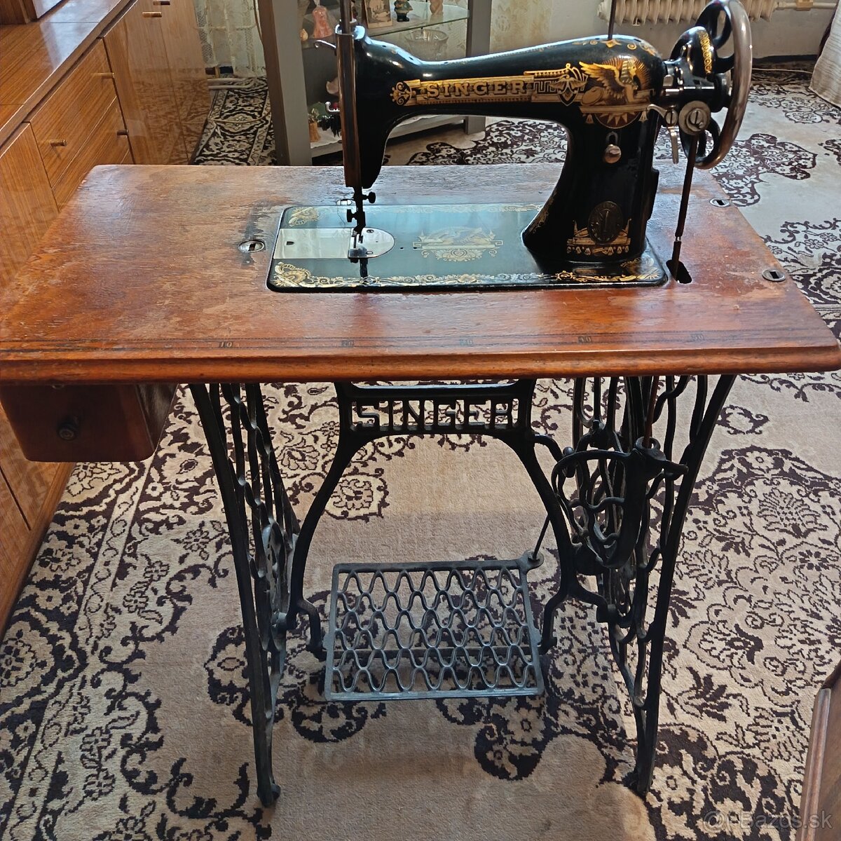 Singer - 3