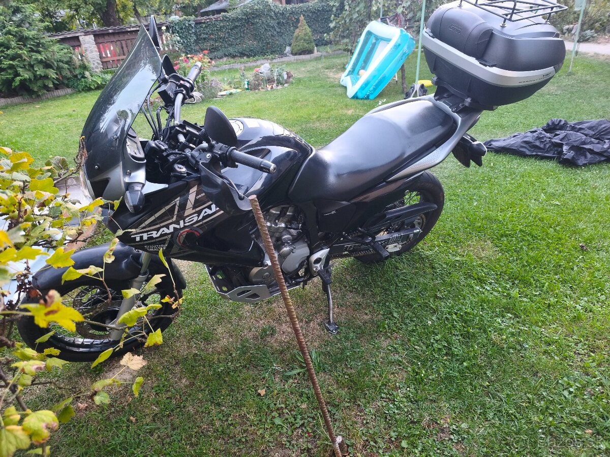 Honda Transalp 700 - 3