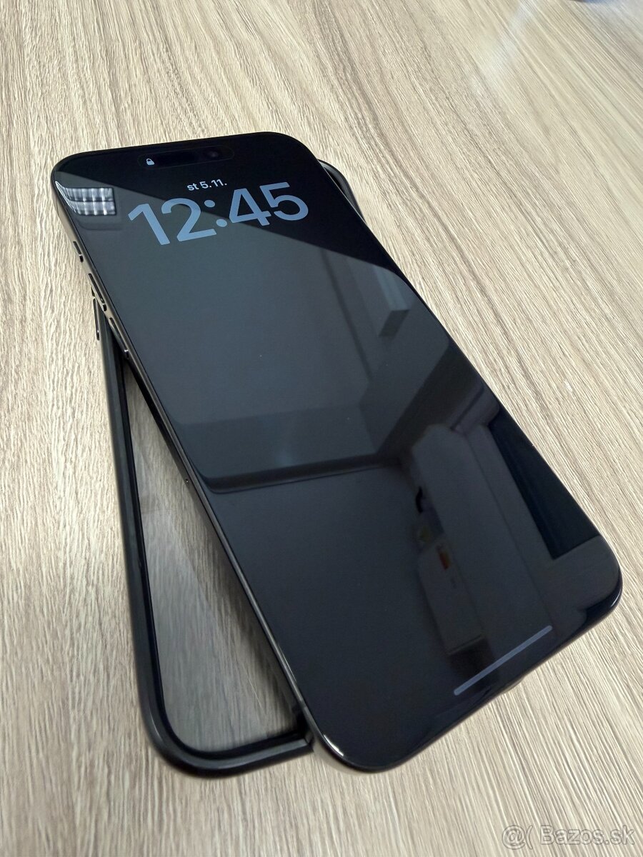 iPhone 15 Pro Max 256 GB Black Titanium - 3