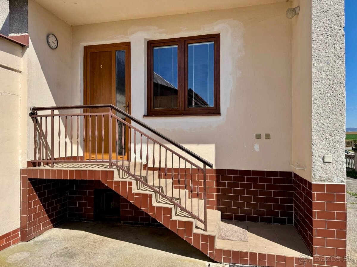 Na predaj: Rodinný dom v obci Čereňany (ul. Priehonská) - 3