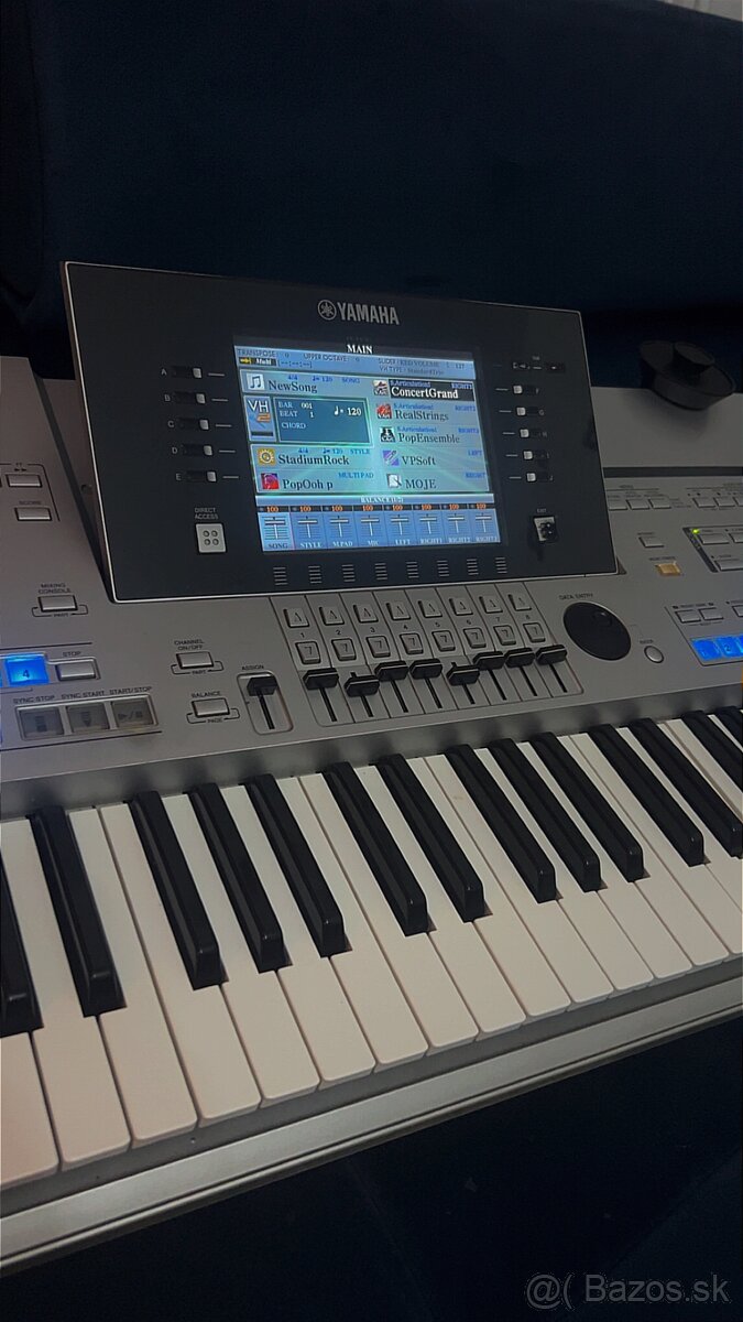 Yamaha Tyros 4 - 3