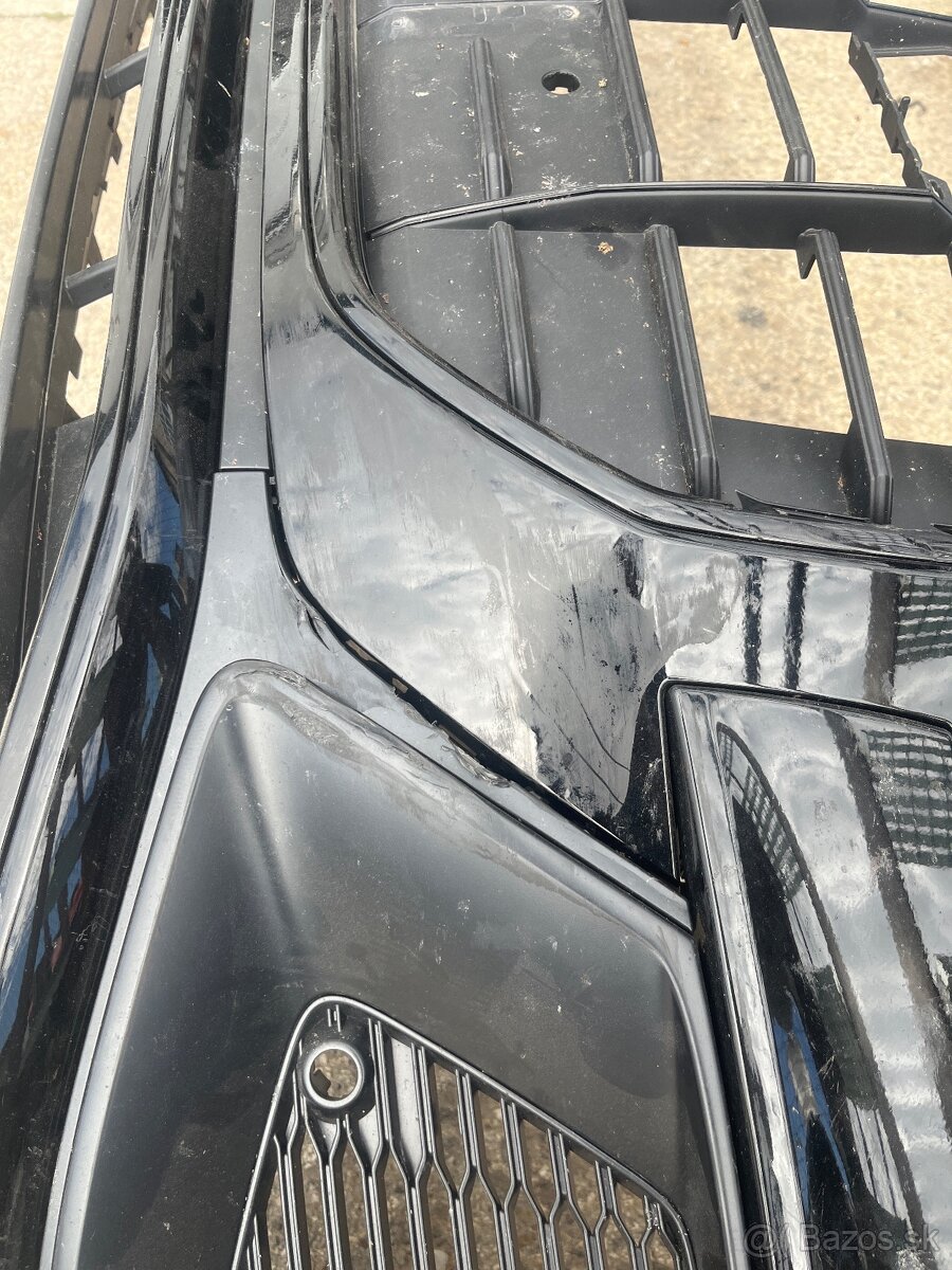 Audi Q8 naraznik maska 4M8 807 437 D 437E - 3