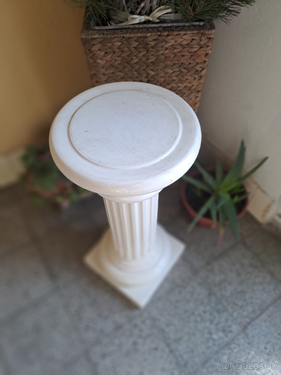 Porcelánový starý stĺpik - 3