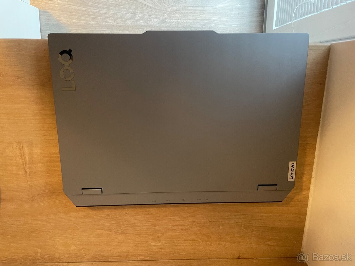 Lenovo LOQ 15IRX9 - 3