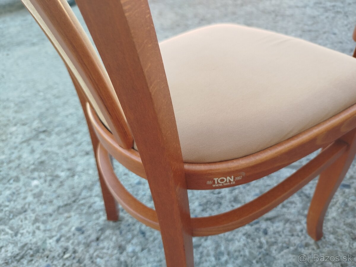 Jedálenské stoličky 4 ks predám. - 3