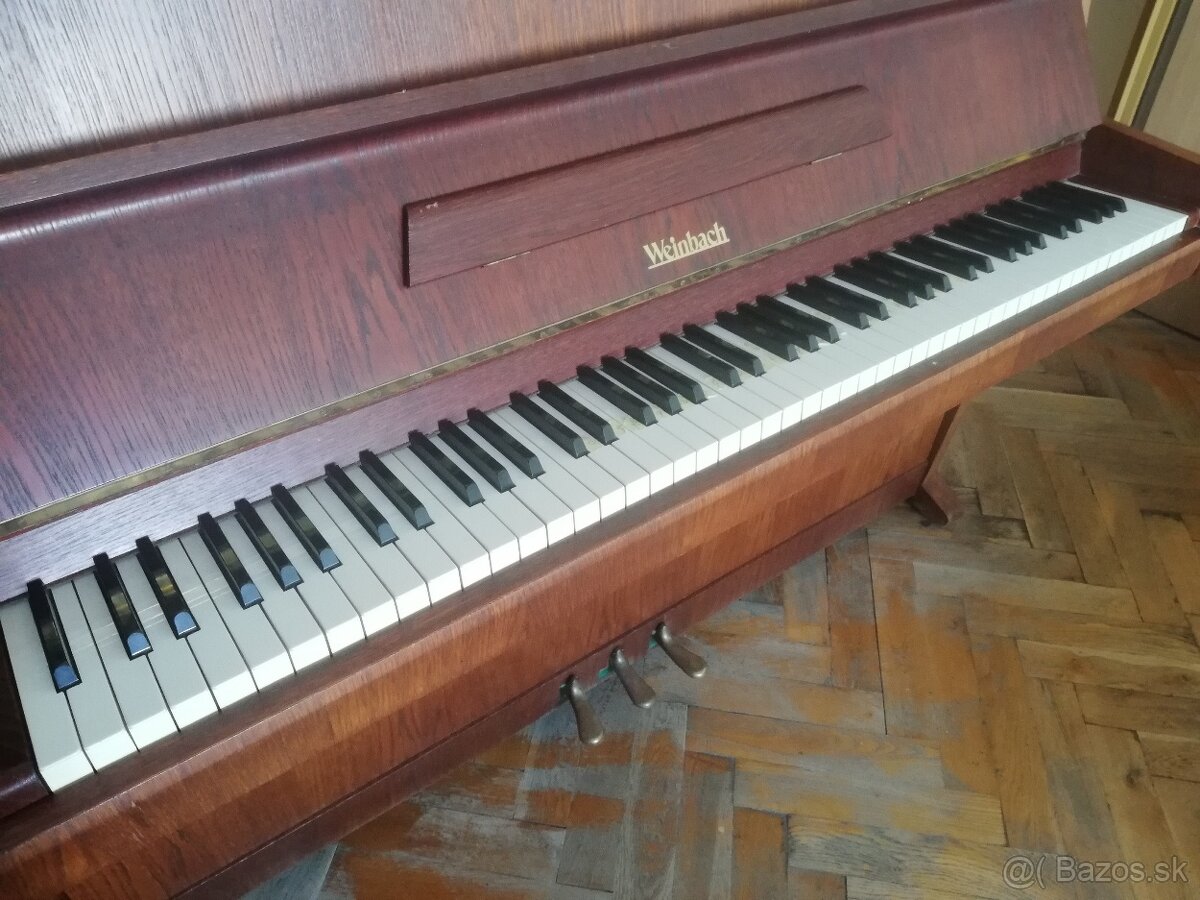 Klavír Weinbach - 3