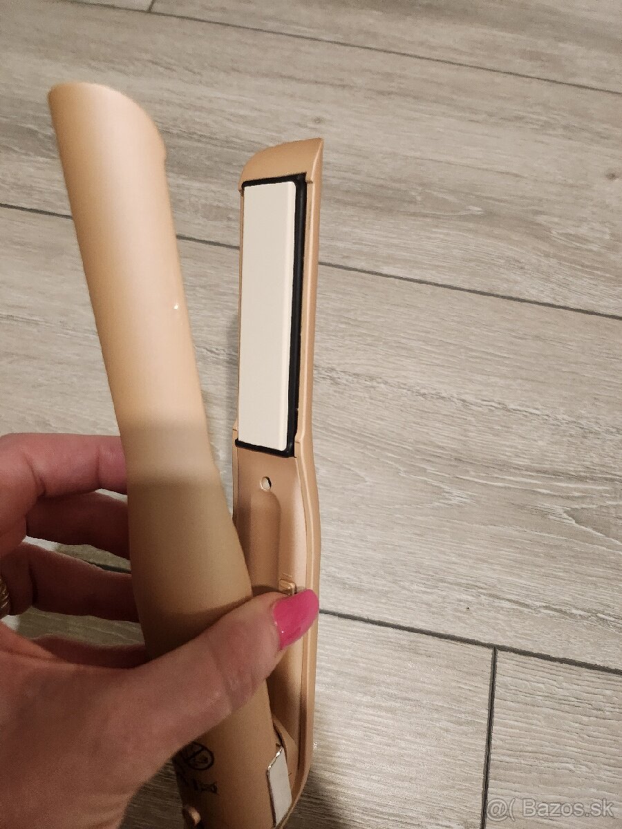 Bezdrôtová žehlička na vlasy Beurer - 3