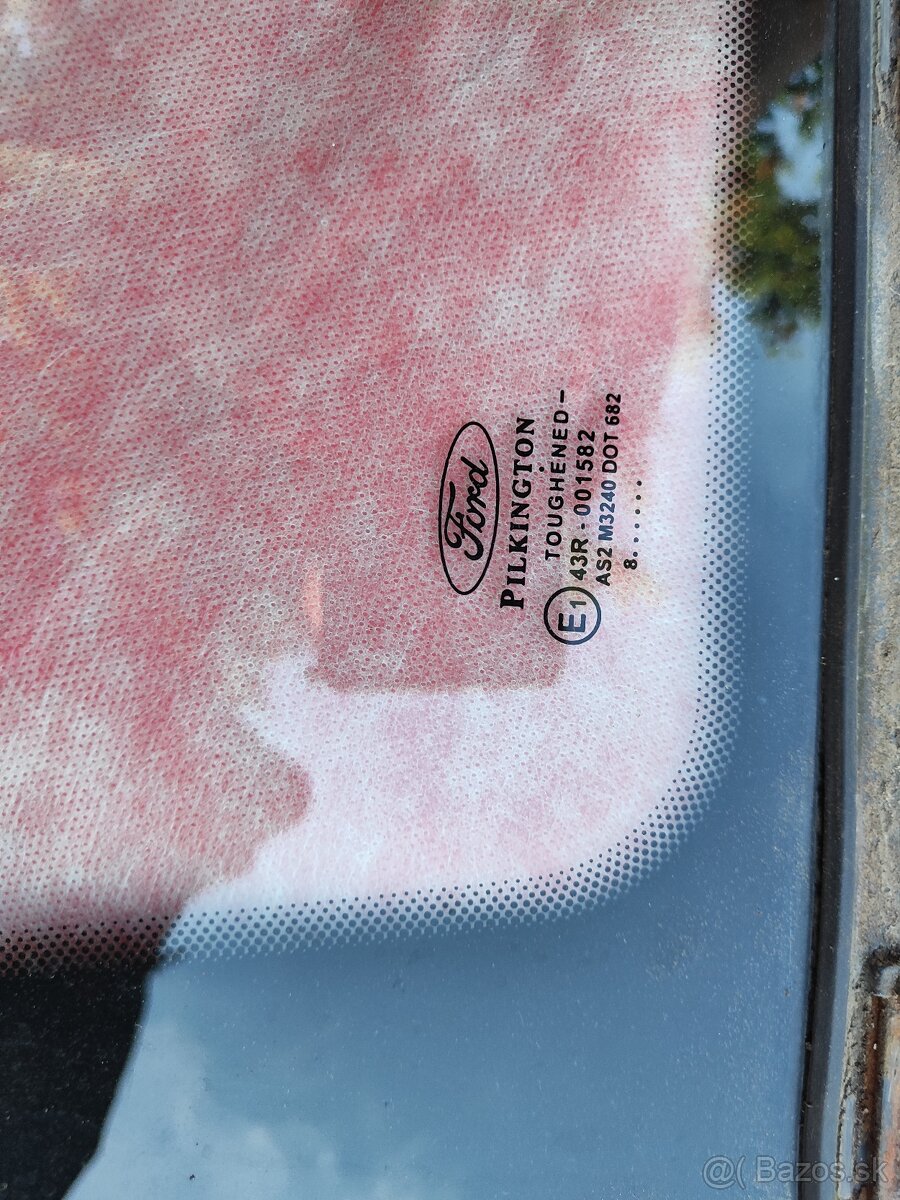 Sklá Ford Galaxy - 3