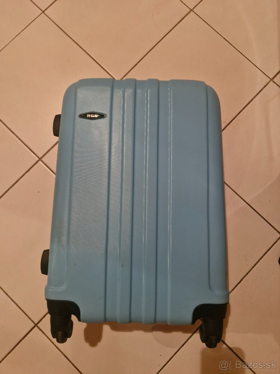 Maly kufor RGL - 3