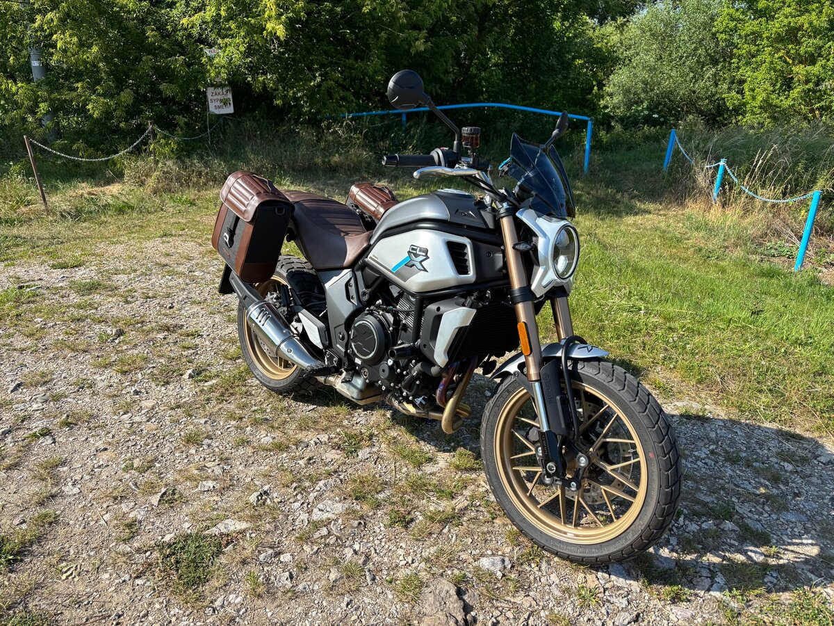 Cfmoto CLX Heritage 700 - 3