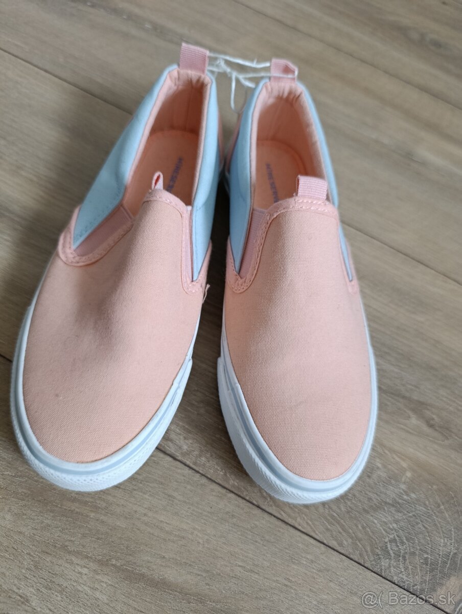 Dievčenské plátenky - 3