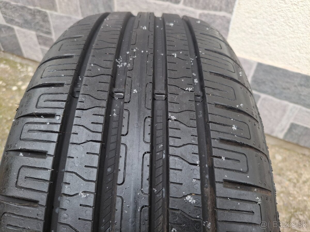 letné pneu 215/55 R18 Goodyear , 4ks, do 8mm - 3