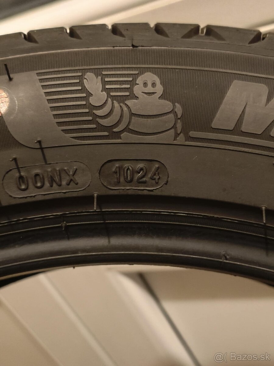 Michelin 205/55 R19 97V letné - 3