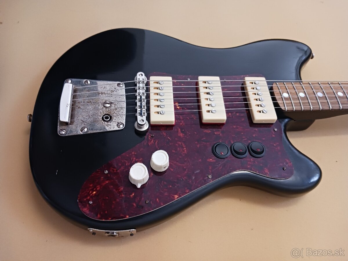 Jolana Grazioso / Futurama 3 - 3