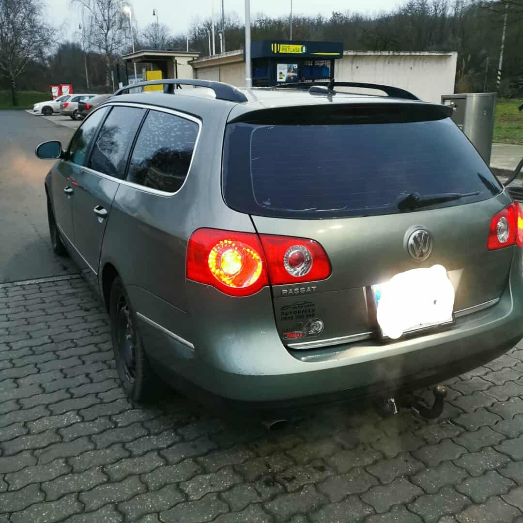 Passat B6 2l Inter benzín 2007 - 3