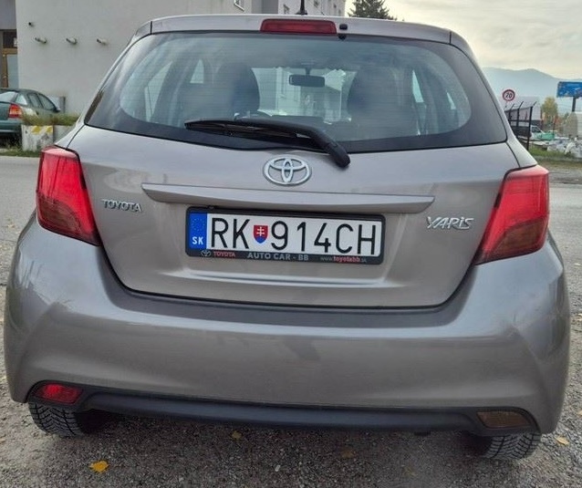 Toyota Yaris 1,33 VVT-I, r.v. 6/2015 - 3