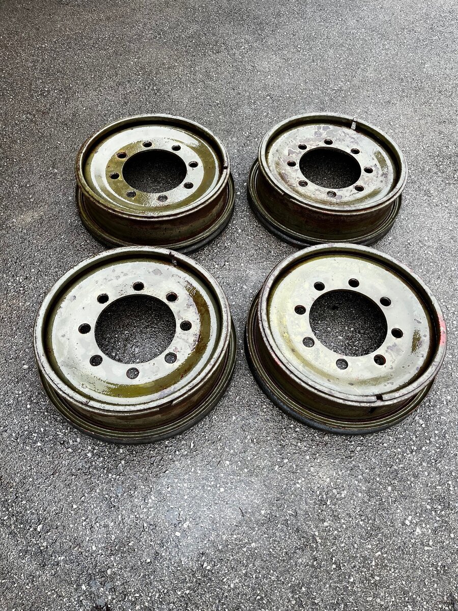 Uloženková náprava na vlečku - 3