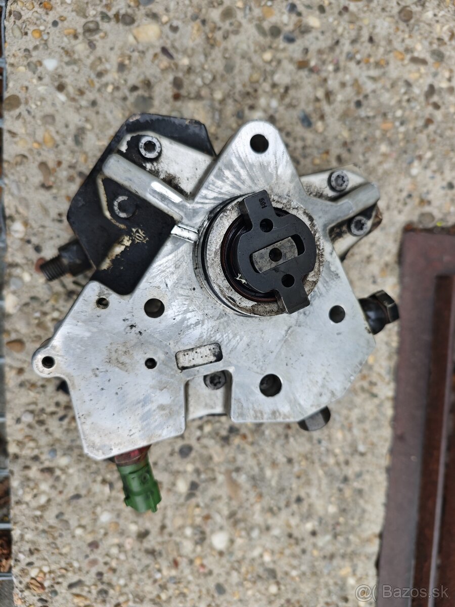 Volvo D5 palivové čerpadlo - 3