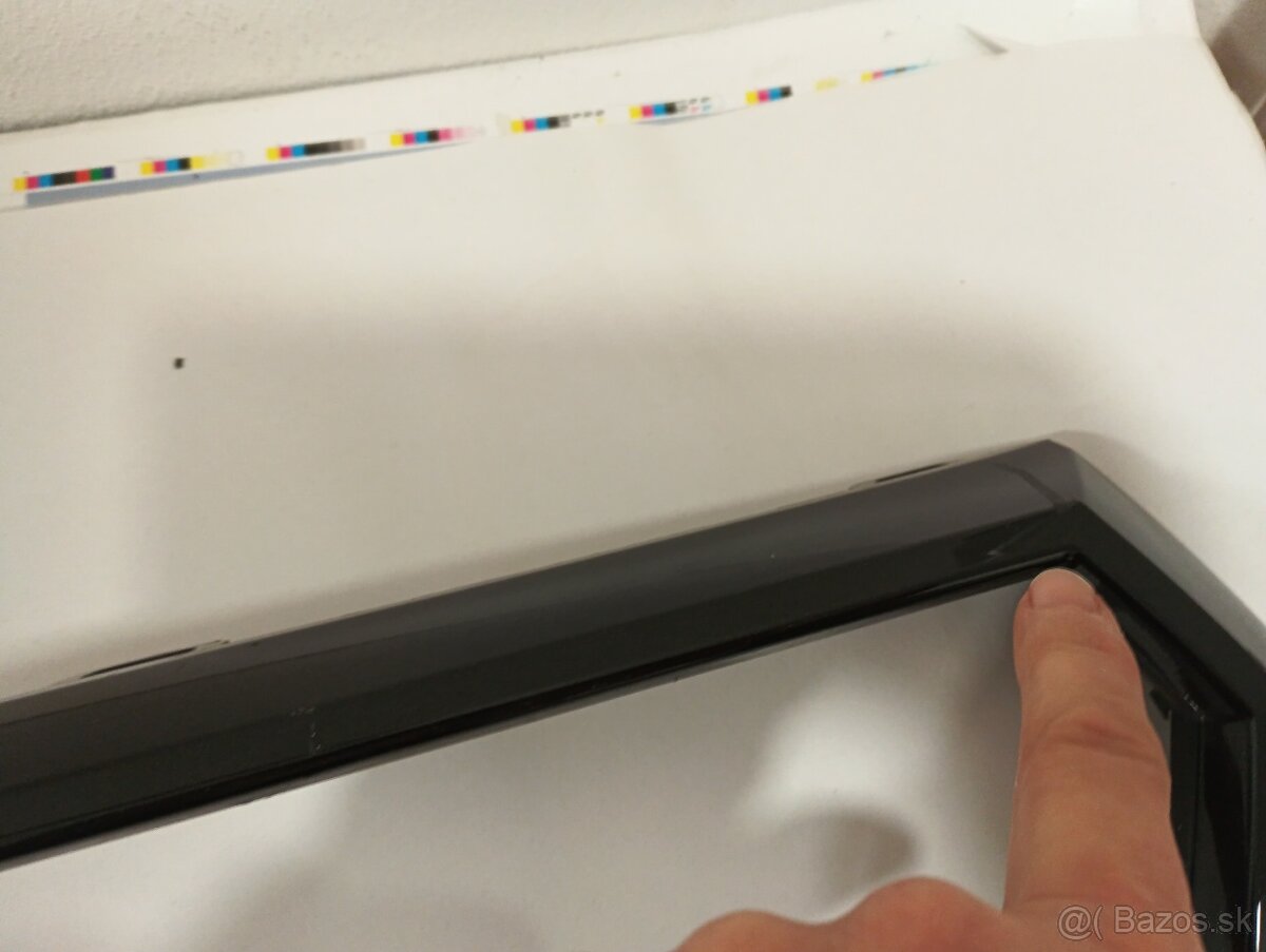 Škoda Kamiq lišta prednej masky - 3