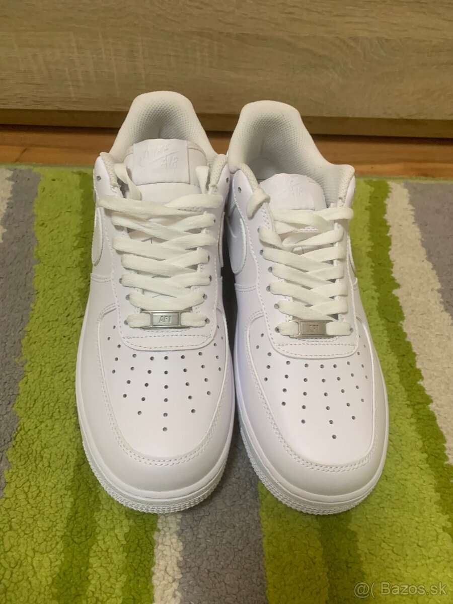 Predám tenisky Nike Air Force 1 - 3