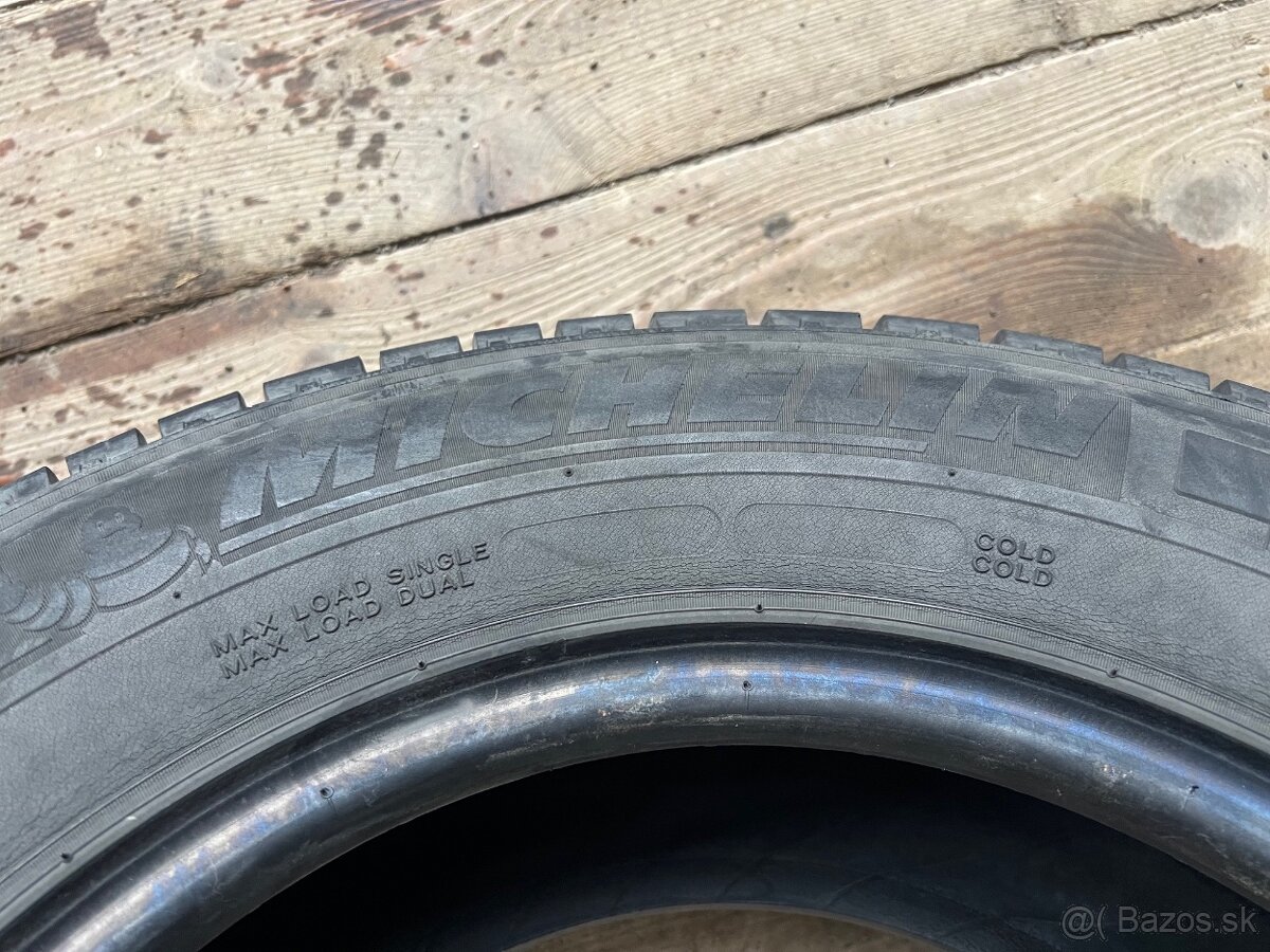 235/65R16C 115/113R Michelin Agilis - 3