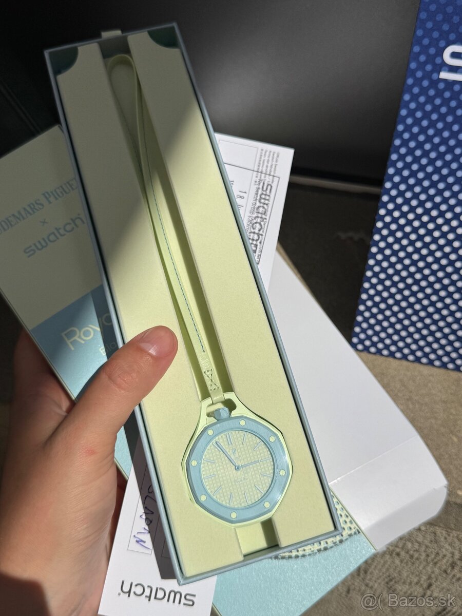 Swatch x AP Royal Pop - 3