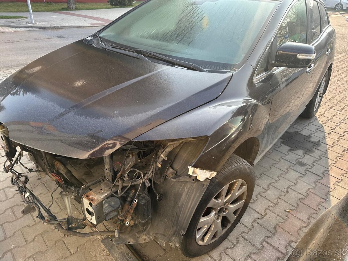 Predám Mazdu CX-7 na náhradné diely - 3
