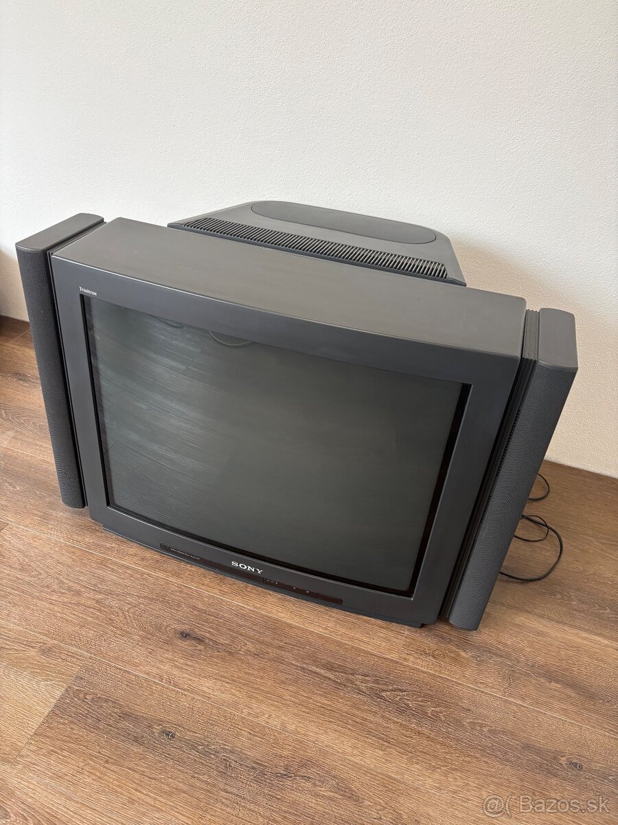 Sony Super Trinitron 1995 - 3