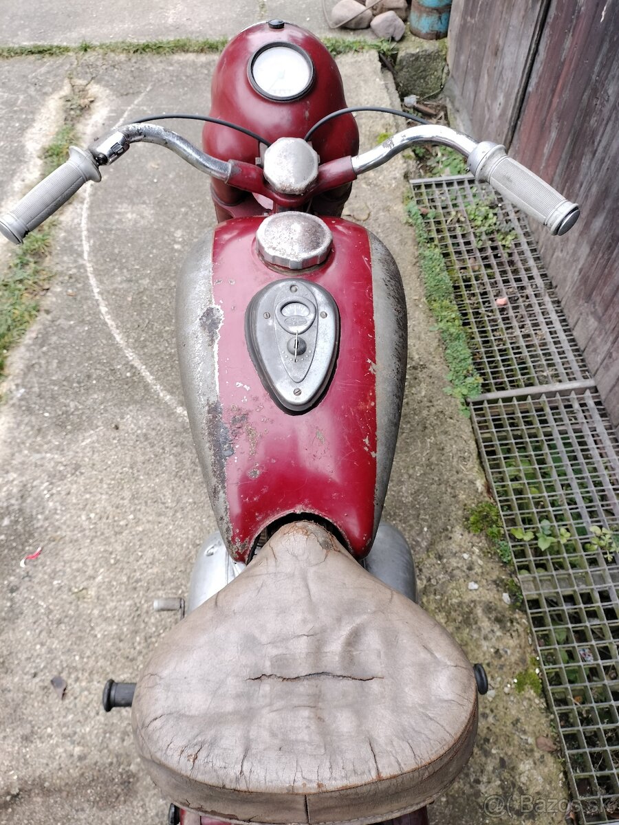Jawa perák 350 - 3