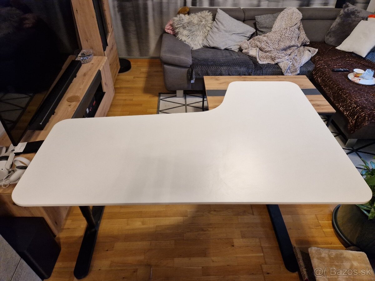 Pracovný/herný stôl - 3
