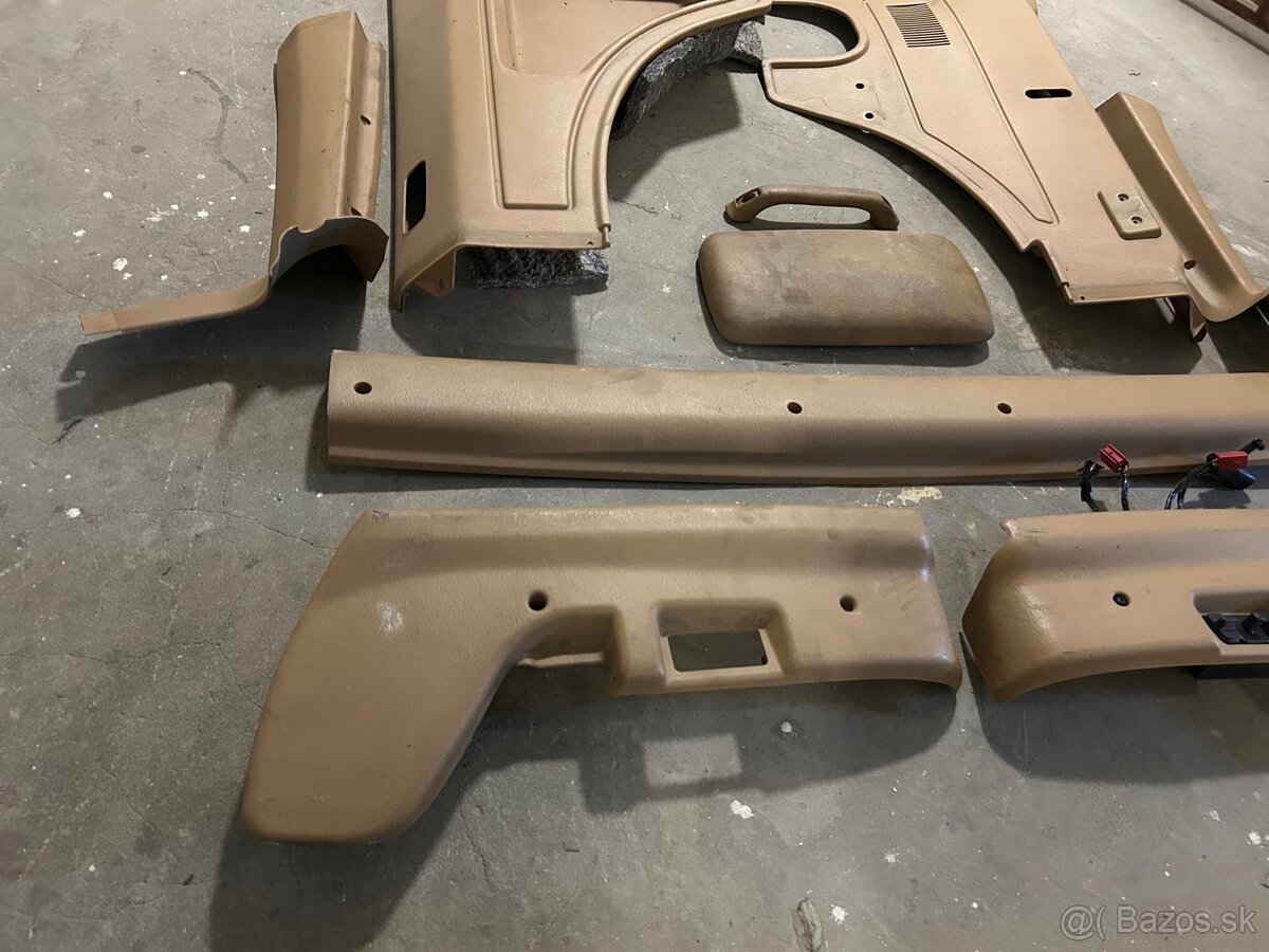 Jeep Cherokee XJ F.L. Diely Interieru - 3