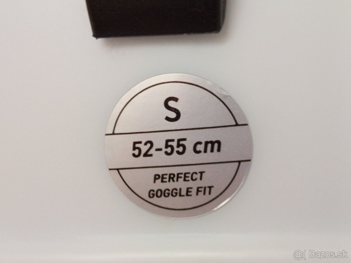 Dievčenská, prilba - 3