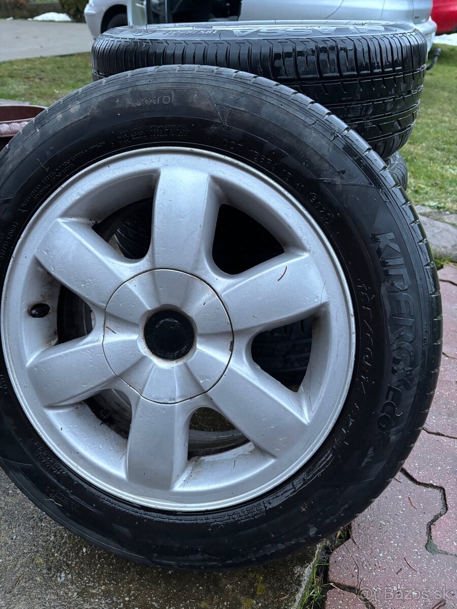 Letné pneu s elektrónmi R14 - 3