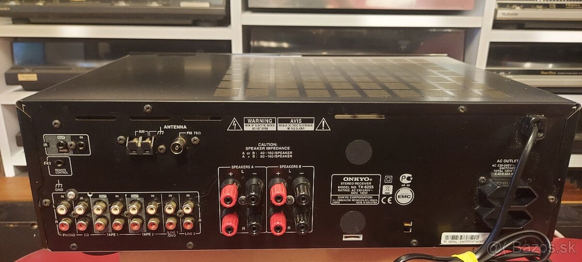 Predám receivery Onkyo - 3