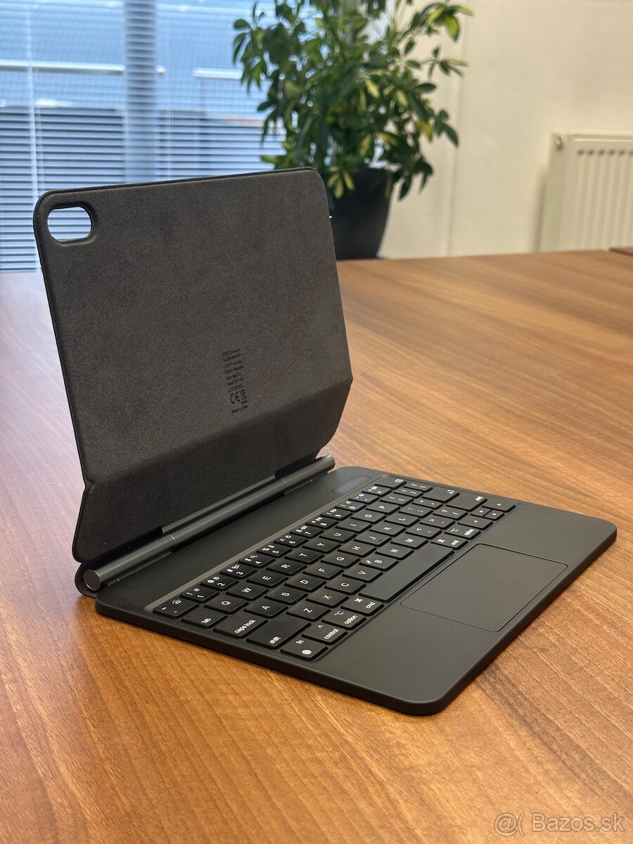 Klávesnica na iPad 2025/2022 FIXED Typee - 3