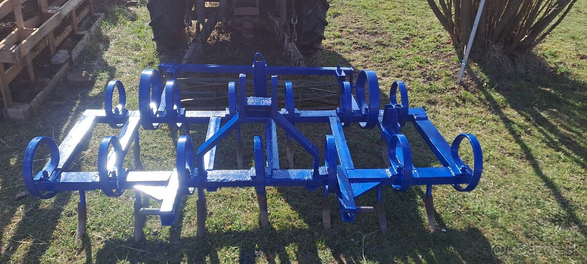 Predám Kultivátor - 3