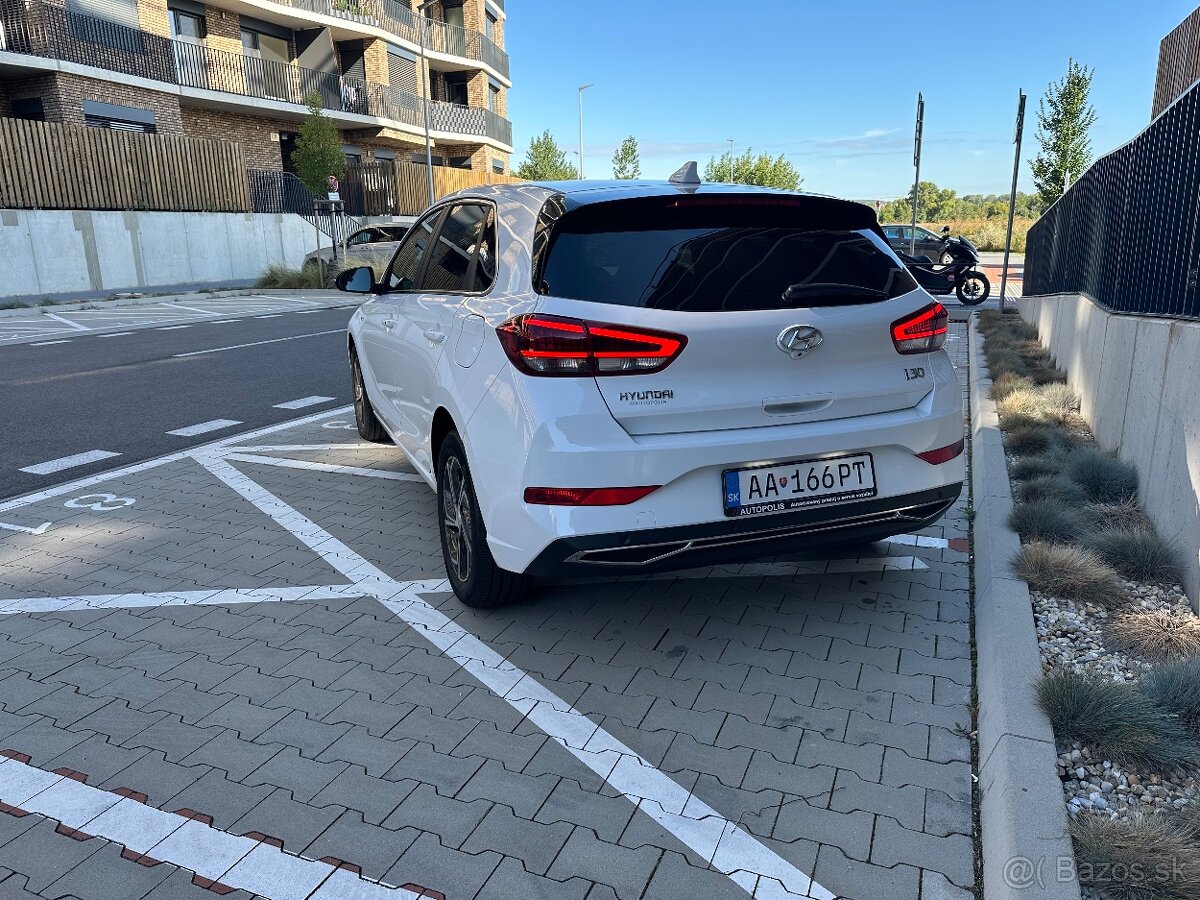 Hyundai i30 1.5 T-Gdi MHEV - 3