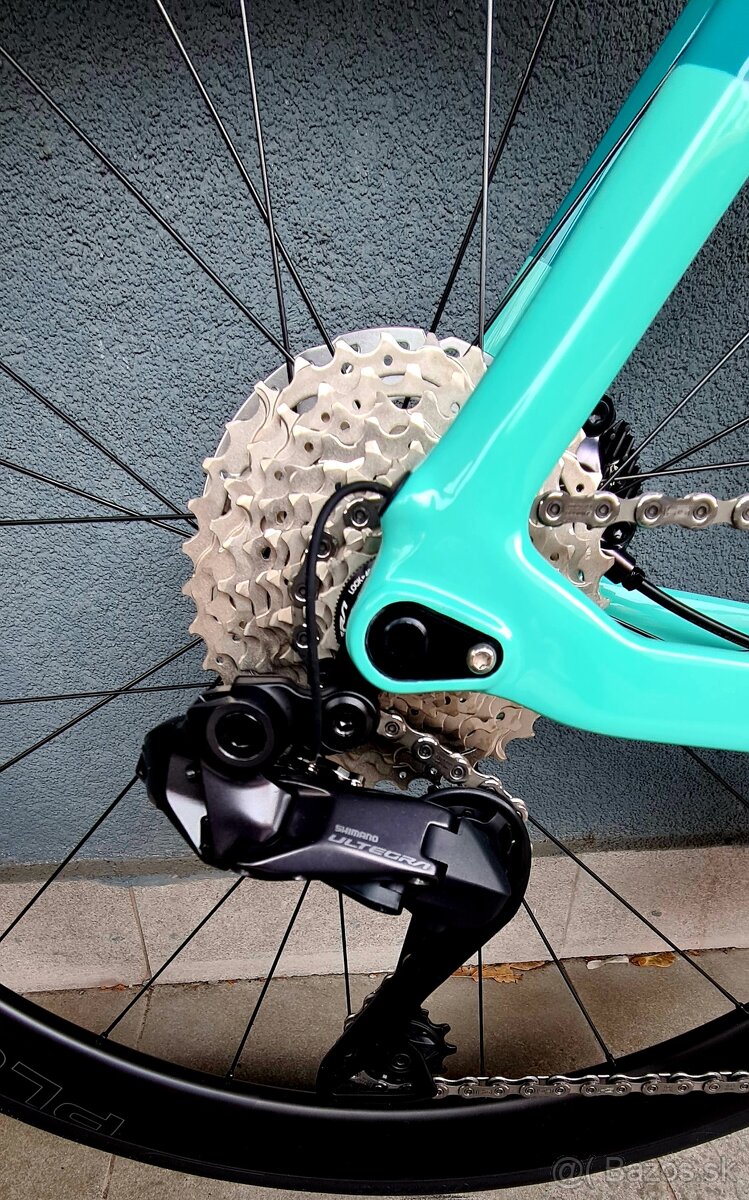 Bianchi Oltre XR4 Disc Ultegra Di2 12sp + Velomann 55 mm - 3